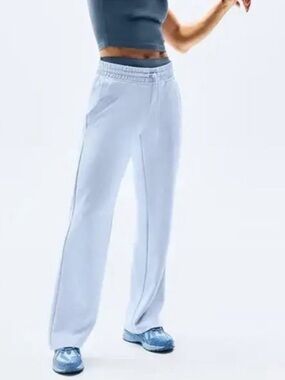 Athelta Seasoft Mid Rise Straight Pant - Gossamer Blue